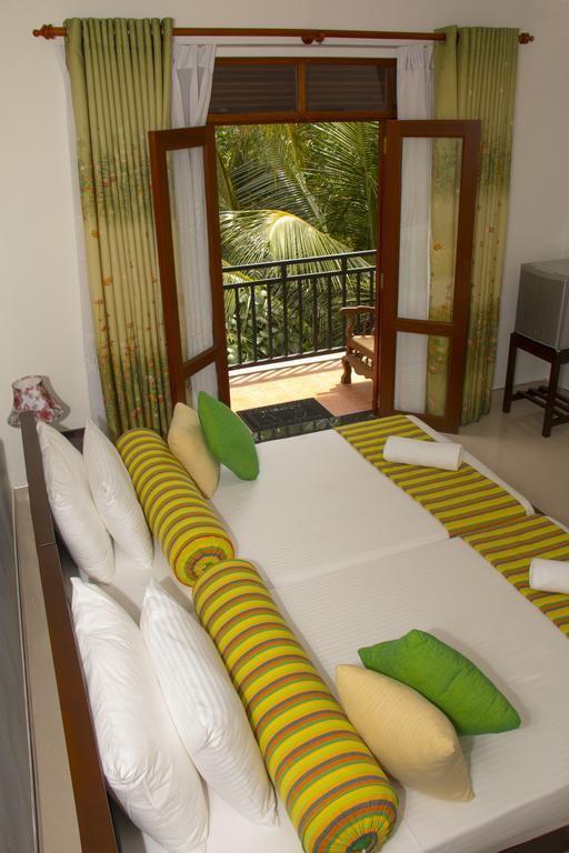 Ganthera Residence Katugastota Ngoại thất bức ảnh